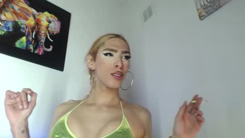 Pau Manchita online show from March 2026 10:02:02 PM