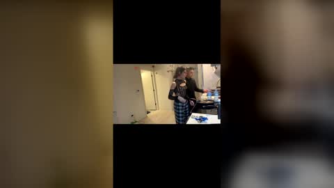 putykulito online show from January 2026 02:58:02 AM