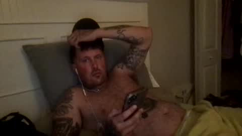 Snapshot of pweezy33 chatting on December 2024 05:57:02 AM buddyguy online show from December 2024 05:57:02 AM