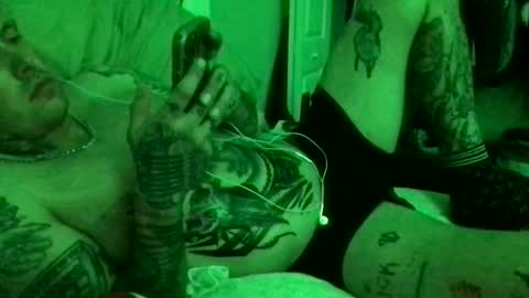 Snapshot of pweezy33 chatting on March 2025 07:52:01 AM buddyguy online show from March 2025 07:52:01 AM