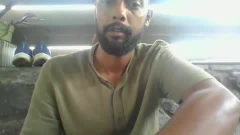 Python online show from October 2025 12:12:02 PM