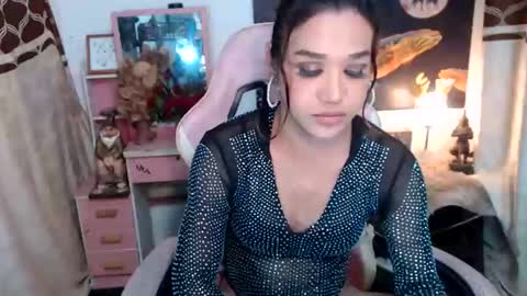 Queen Agatha online show from November 2025 02:40:02 PM