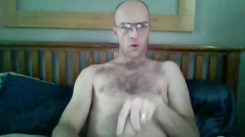 Snapshot of q2phq2ph chatting on December 2025 09:02:01 PM q2phq2ph online show from December 2025 09:02:01 PM