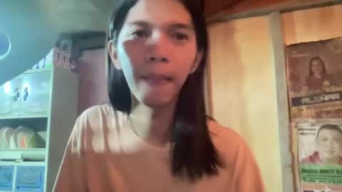 Snapshot of qn_jeshelle chatting on July 2026 10:32:02 AM SimplePetite Astrid28 online show from July 2026 10:32:02 AM