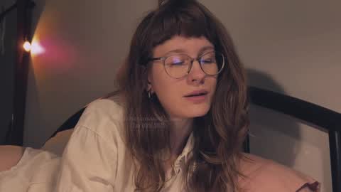 Snapshot of quack__quack chatting on January 2025 03:37:02 PM online show from January 2025 03:37:02 PM