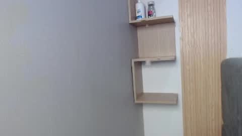 ANTONELLA online show from April 2026 12:27:01 PM