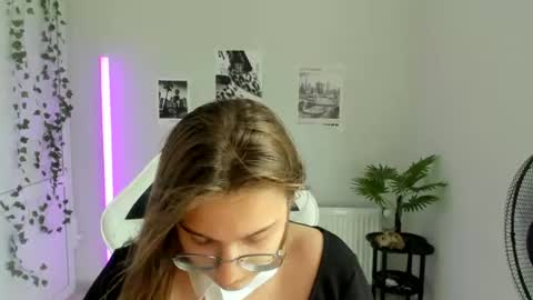 Amelie online show from July 2026 10:24:01 AM