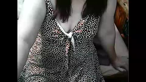 Snapshot of queen_ava05 chatting on September 2025 01:53:01 AM queen_ava05 online show from September 2025 01:53:01 AM