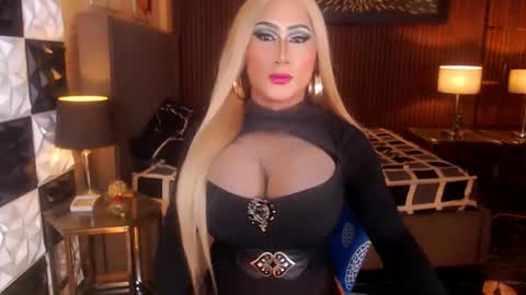 queen_horsecock online show from May 2026 08:04:02 PM