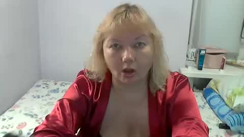 Snapshot of queen_jane8 chatting on June 2026 02:16:01 PM queen_jane8 online show from June 2026 02:16:01 PM