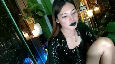 Snapshot of queen_kendalx19 chatting on October 2025 01:06:02 AM Kendal online here from 6am-3pm philippine time online show from October 2025 01:06:02 AM