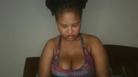 Snapshot of queen_kikih chatting on May 2026 02:30:01 AM Queen kikih online show from May 2026 02:30:01 AM