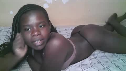 queen_latasha online show from February 2026 04:25:02 PM