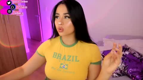 Snapshot of queen_liana chatting on March 2025 05:13:01 AM Liana  online show from March 2025 05:13:01 AM