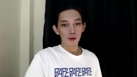 Queen Lucifer online show from December 2025 04:33:01 PM