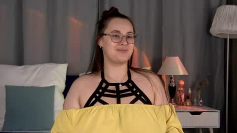 Monica online show from July 2026 06:17:02 PM