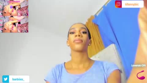Snapshot of queen_rifanny chatting on June 2026 02:06:01 AM kailani online show from June 2026 02:06:01 AM