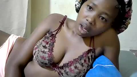 queen_slender online show from July 2026 04:10:01 AM
