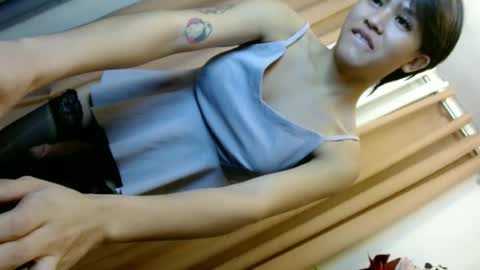 Snapshot of queena10 chatting on June 2026 04:04:01 AM CALL ME YOUR QUEEN AIVY1 online show from June 2026 04:04:01 AM