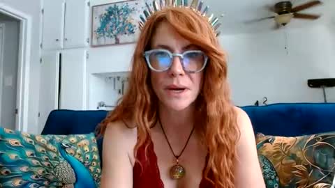 Snapshot of queenamber22 chatting on July 2026 12:35:02 AM Queen Amber online show from July 2026 12:35:02 AM