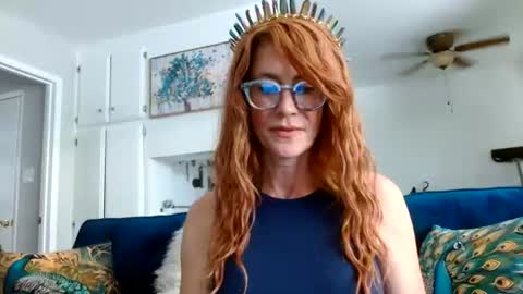 Snapshot of queenamber22 chatting on July 2026 12:02:02 AM Queen Amber online show from July 2026 12:02:02 AM