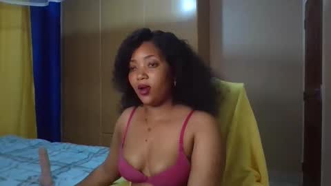 Snapshot of queenbebony2 chatting on September 2025 04:19:01 PM Queenbebony2 online show from September 2025 04:19:01 PM