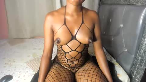 queenchloe1 online show from July 2026 04:52:01 AM