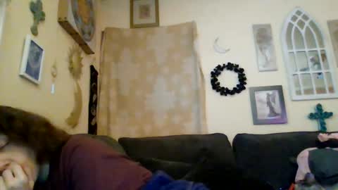 Snapshot of queencrimsonlvx chatting on June 2026 07:12:02 PM queencrimsonlvx online show from June 2026 07:12:02 PM