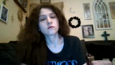 Snapshot of queencrimsonlvx chatting on July 2026 10:36:02 AM queencrimsonlvx online show from July 2026 10:36:02 AM