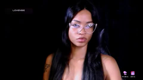 Snapshot of queendom_ing chatting on June 2026 08:35:02 AM Sweet Goddess online show from June 2026 08:35:02 AM