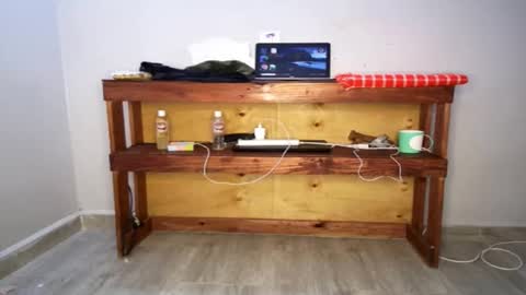 Nina online show from October 2025 07:09:02 AM