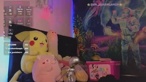 Snapshot of queenlamia chatting on February 2025 07:39:02 AM  Taurus online show from February 2025 07:39:02 AM