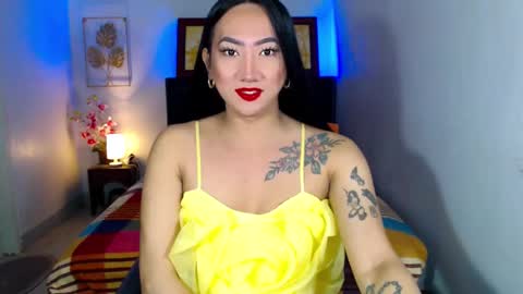 QUEEN online show from February 2025 02:07:01 AM