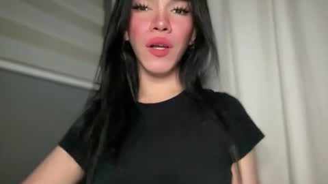 Snapshot of queenn_xxx chatting on July 2026 09:25:01 AM QUEEN online show from July 2026 09:25:01 AM