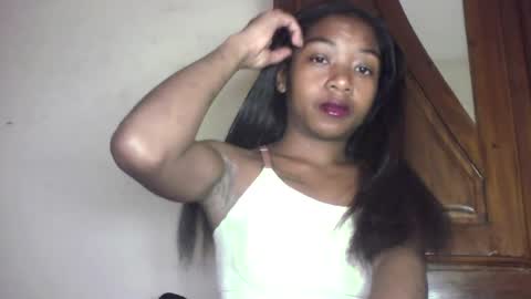 queennaya online show from June 2026 07:17:01 AM
