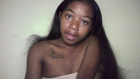 queennaya online show from June 2026 11:27:01 AM