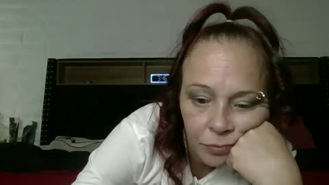 Snapshot of queenofmen69 chatting on May 2026 10:45:02 AM queenofmen69 online show from May 2026 10:45:02 AM
