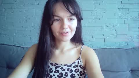 QueenOfModels online show from November 2025 08:48:01 AM