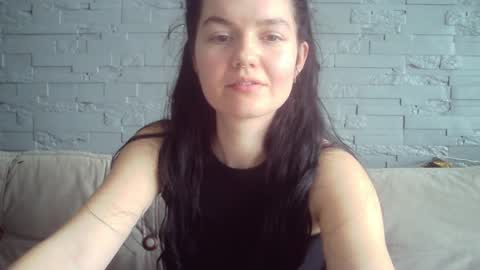 QueenOfModels online show from April 2026 11:32:01 AM