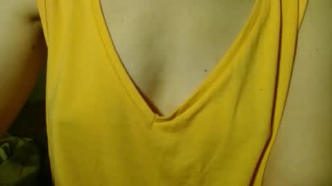 Snapshot of queenoftenderness chatting on May 2026 07:56:02 PM queenoftenderness online show from May 2026 07:56:02 PM