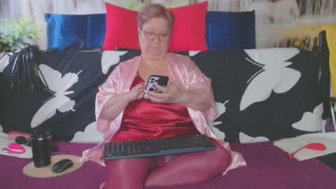 QueenPammy online show from January 2026 06:40:02 AM