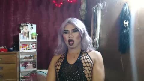 Snapshot of queenpinayebony_xx chatting on April 2026 11:04:02 AM queenpinayebony_xx online show from April 2026 11:04:02 AM