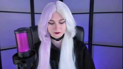 Rose online show from October 2025 04:30:02 PM