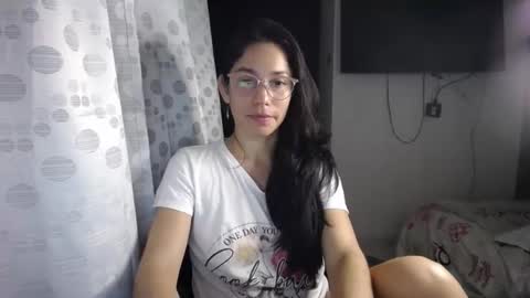 Paola online show from December 2024 06:52:02 AM