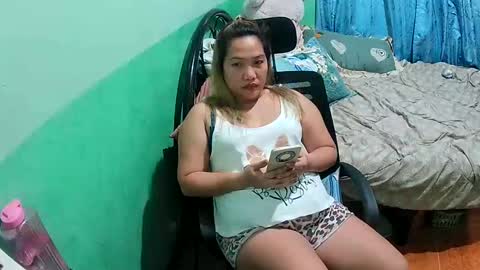 quelly40 online show from April 2026 01:35:01 PM