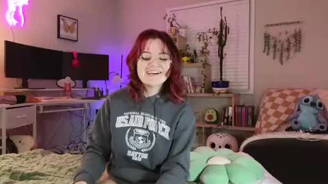 Bri online show from February 2025 01:56:01 AM