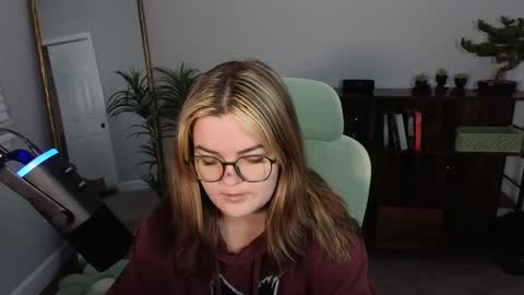 Bri online show from September 2025 02:13:01 AM