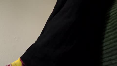 Snapshot of quindre chatting on October 2025 12:25:01 PM quindre online show from October 2025 12:25:01 PM