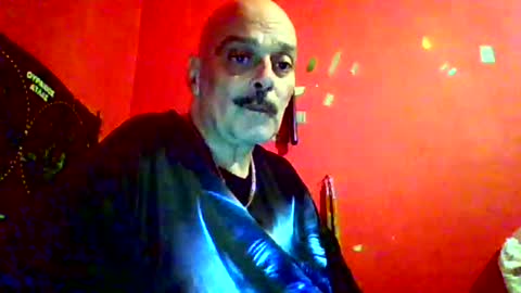 qwertyuiop22348015 online show from January 2026 05:40:01 PM