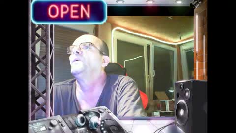 dj mike online show from January 2025 10:28:01 PM